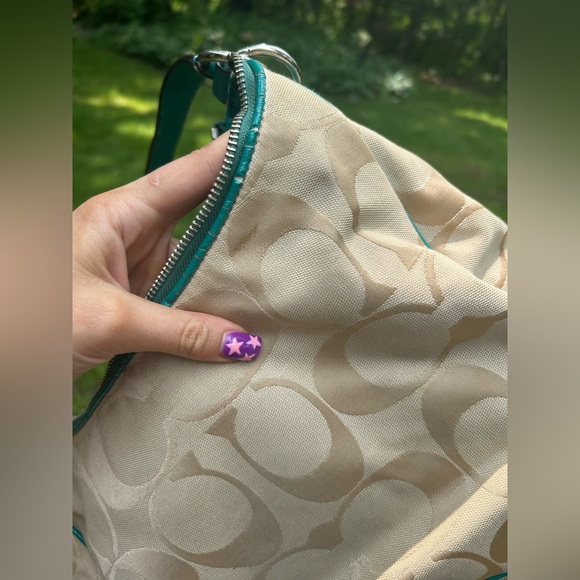 Coach Signature Stripe Convertible Hobo Bag F21873 in Light Khaki Bright Jade - Picture 14 of 16